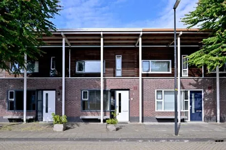 Tussenwoning te koop: Jan Rijkenstraat 44, Steinvoorde Deventer