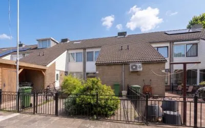 Tussenwoning te koop: Jan Sluiterstraat 15, Volendam-Blokgouw 1 en 2 Volendam