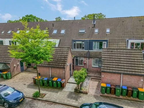 Tussenwoning te koop: Jan Steenlaan 43, Maandereng-Oost Ede