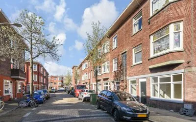 Appartement te koop: Jan ten Brinkstraat 229, Laakkwartier-Oost 'S-Gravenhage