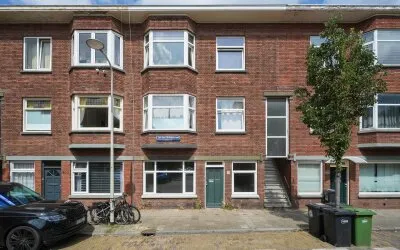 Appartement te koop: Jan ten Brinkstraat 251, Laakkwartier-Oost 'S-Gravenhage