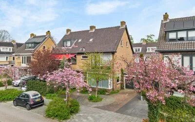 Tussenwoning te koop: Jan Trouwstraat 6, Abcoude-Zuidwest Abcoude