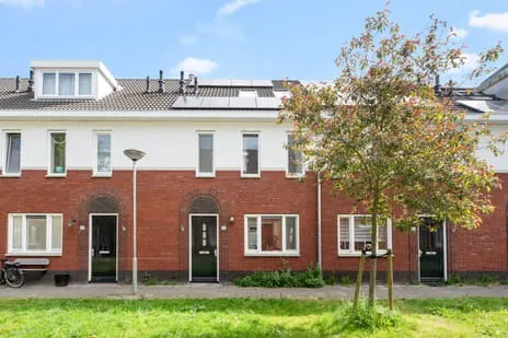 Tussenwoning te koop: Jan van Beverenstraat 12, Hogewey-Noord Weesp