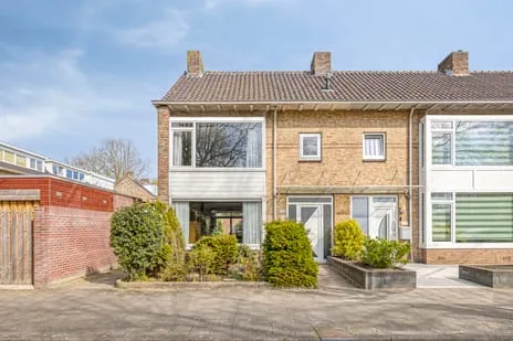 Corner house for sale: Jan van Eyckgracht 173, Burghplan Eindhoven