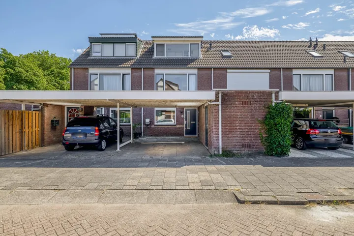 Tussenwoning te koop: Jan van Kanrede 3, Redebuurt Capelle Aan Den Ijssel
