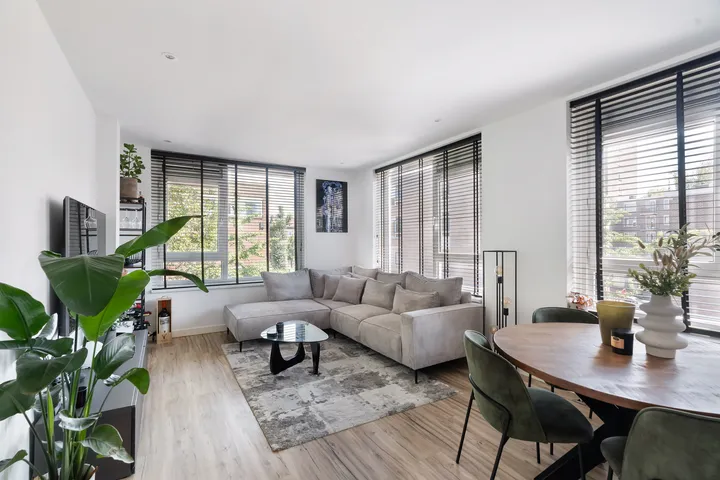Appartement te koop: Jan van Loonslaan 15C, Rubroek Rotterdam