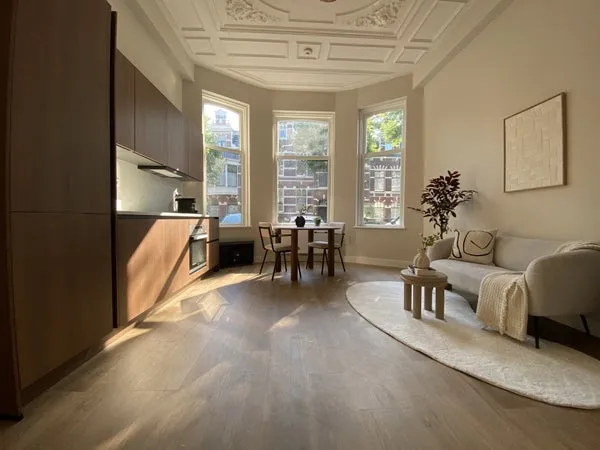 Woning te huur: Jan van Nassaustraat, Nassaubuurt 'S-Gravenhage