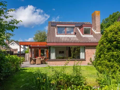 Twee-onder-één-kap te koop: Jan van Scorelpark 20, Catrijp Schoorl