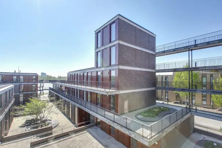 Appartement te huur: Jan Vrijmanstraat 355, Theo van Goghparkbuurt Amsterdam