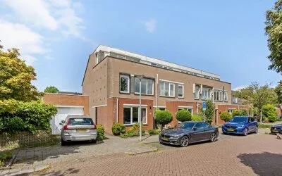 Hoekwoning te koop: Jan Wagtendonkstraat 78, Starrenburg Voorschoten
