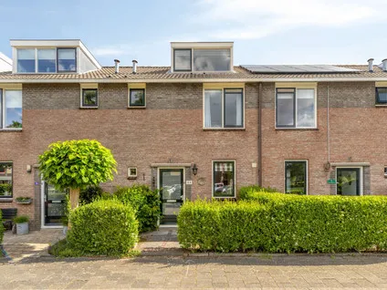 Tussenwoning te koop: Jan Wolkerslaan 33, Haaswijk-Oost Oegstgeest