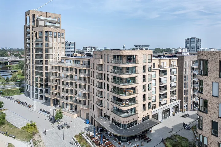 Appartement te huur: Jan Wolkerslaan 563, Holland Park Diemen