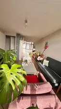 Kamer te huur: Jan Zijvertszstraat, Bakemabuurt Amsterdam