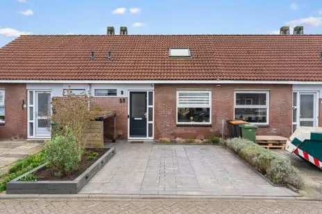 Tussenwoning te koop: Jan Dorrekenskade-West 19, Bomenwijk Waddinxveen