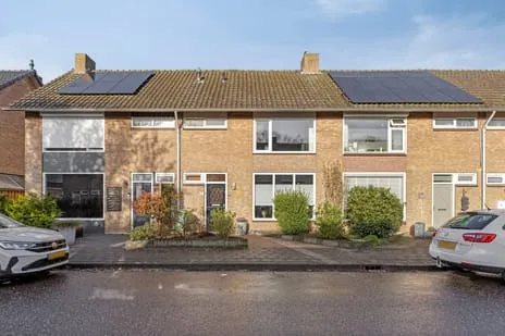 Tussenwoning te koop: Jan Evertsenstraat 17, Braakhuizen-Zuid Geldrop