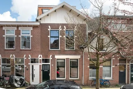 Tussenwoning te koop: Jan Frederik Helmersstraat 26, Potgieterbuurt Haarlem