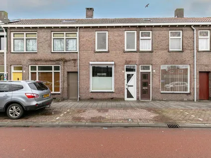 Tussenwoning te koop: Jan Heijnsstraat 27, Bouwmeestersbuurt Zuid Tilburg