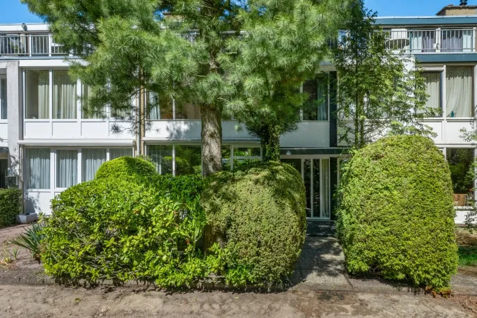 Tussenwoning te koop: Jan Ligthartplein 22, Vollenhove Zeist