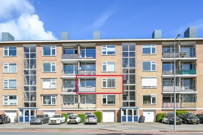 Appartement te koop: Jan Ligthartstraat 170, Onderwijzersbuurt Heemskerk