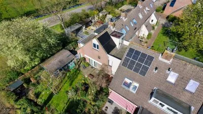 Tussenwoning te koop: Jan Palachstraat 32, Hoge Mors Leiden