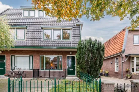Hoekwoning te koop: Jan Pieter Heijelaan 1B, Centrumschil-Noord Zeist