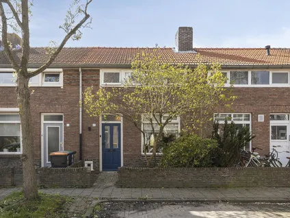 Tussenwoning te koop: Jan Scharpstraat 17, Hoefstraat Noord Tilburg
