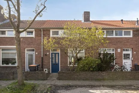 Tussenwoning te koop: Jan Scharpstraat 17, Hoefstraat Noord Tilburg