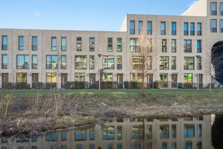 Tussenwoning te koop: Jan Schoutensingel 12, Bedrijventerrein Voorhof Delft