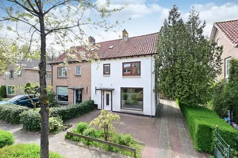 Twee-onder-één-kap te koop: Jan Steenlaan 22, Nieuw-Loosdrechtsedijk Loosdrecht