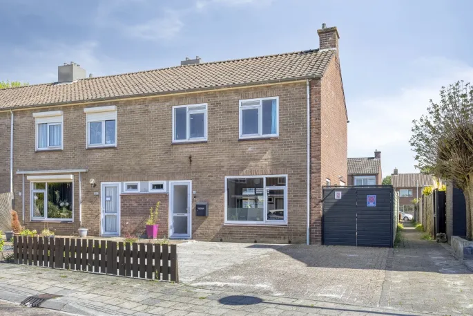 Hoekwoning te koop: Jan Steenstraat 18, Poppenhare Coevorden
