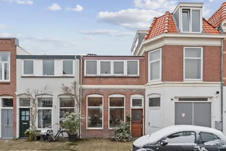 Tussenwoning te koop: Jan Steenstraat 43, Kleverpark-zuid Haarlem