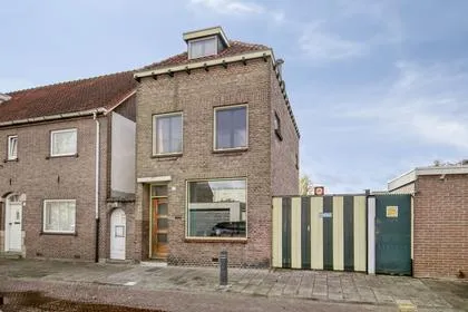 Vrijstaande woning te koop: Jan Tooropstraat 1, Schildersbuurt Zuid Tilburg