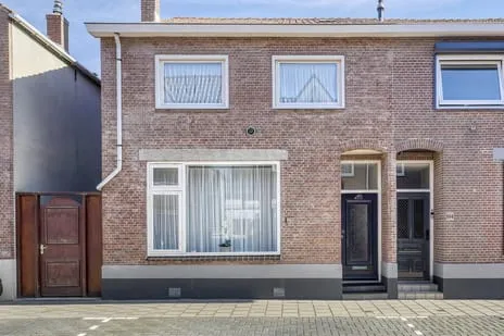 Twee-onder-één-kap te koop: Jan Tooropstraat 102, De Noord Katwijk (Zh)