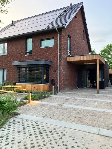 Twee-onder-één-kap te koop: Jan van Arkelstraat 33, Sleeuwijk