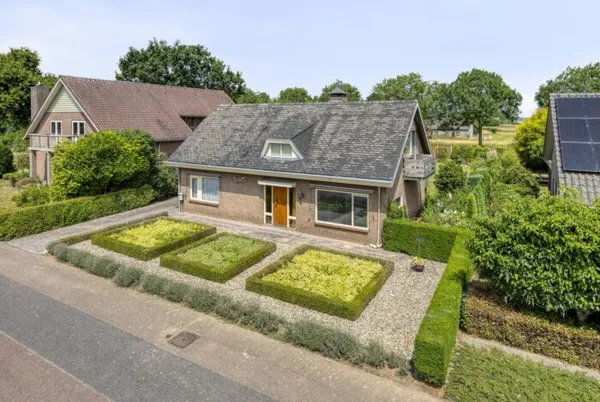 Koopwoning: Jan van Daalstraat 52 in Beers Nb - €529.000 - 173m²