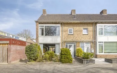 Hoekwoning te koop: Jan van Eyckgracht 173, Eindhoven