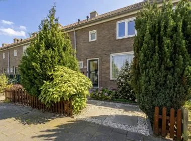 Tussenwoning te koop: Jan van Gentstraat 33, Badhoevedorp Noordoost Badhoevedorp