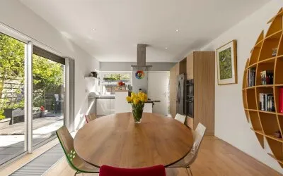 Tussenwoning te koop: Jan van Mierlolaan 16, Heldenbuurt Amstelveen
