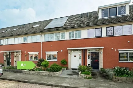 Tussenwoning te koop: Jan van Scorelhage 51, Hagen Nieuwegein