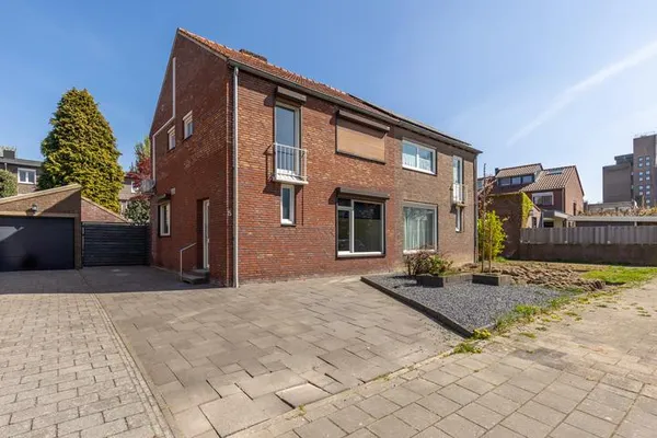 Koopwoning: Jan van Stevensweertstraat in Sittard - €349.000