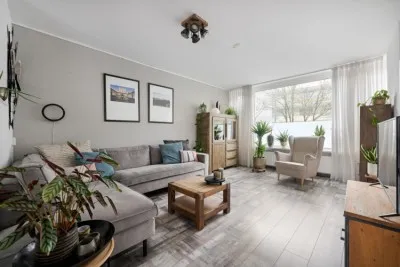 Tussenwoning te koop: Jan van Zutphenstraat 63, Archimedesbuurt Haarlem
