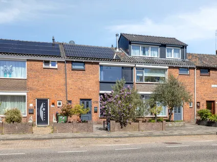 Tussenwoning te koop: Jan Vermeerlaan 219, Scherpdeel Roosendaal