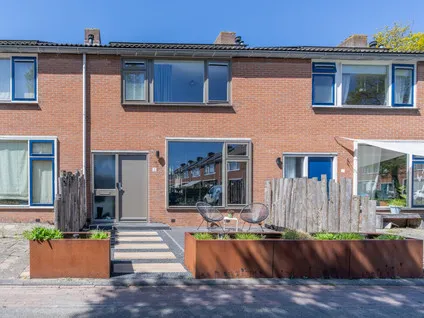 Tussenwoning te koop: Jan Willem Frisoweg 7, Renesse Renesse