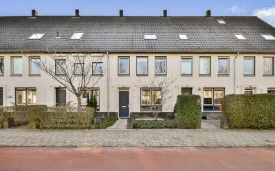 Tussenwoning te koop: Jane Addamslaan 89, Amstelveen