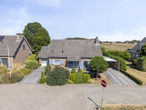 Vrijstaande woning te koop: Janseniuslaan 70, Hulst