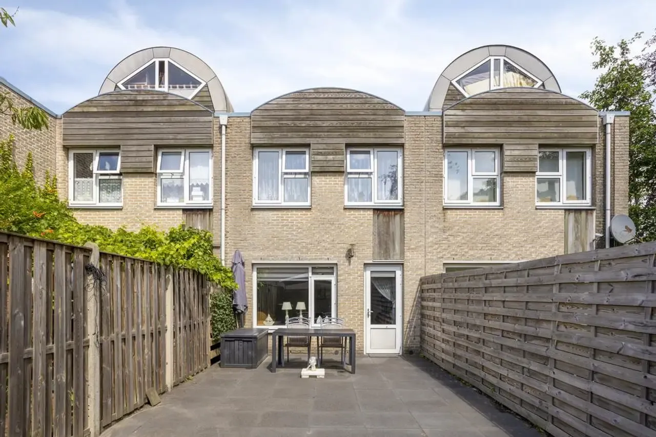 Tussenwoning te koop: Jasmijnlaan 119, Winterswijk