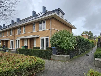 Hoekwoning te huur: Jasmijnlaan 88, Kruidenbuurt Amstelveen