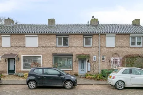 Tussenwoning te koop: Jasmijnstraat 11, Nuenen-Noord Nuenen