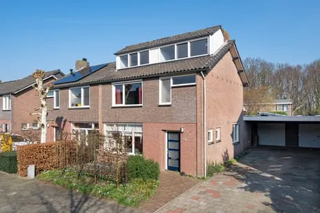 Twee-onder-één-kap te koop: Jasmijnstraat 23, Nijnsel Sint-Oedenrode
