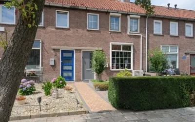 Tussenwoning te koop: Jasmijnstraat 45, Nieuwland Almelo